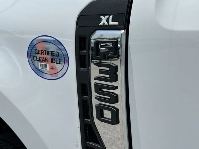 New 2026 Oxford White Ford XL image 16