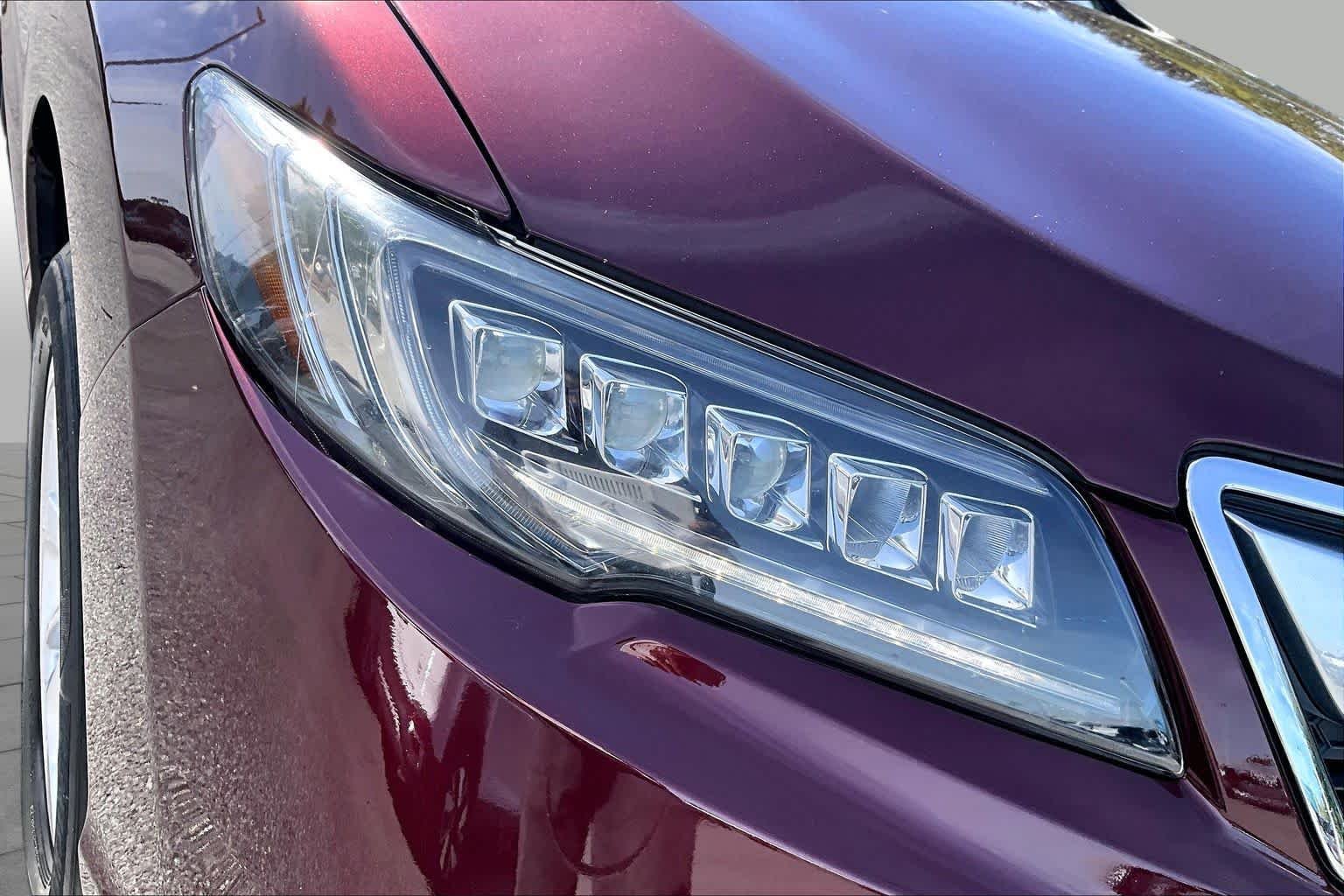 Used 2017  Acura w/Technology Pkg image 28