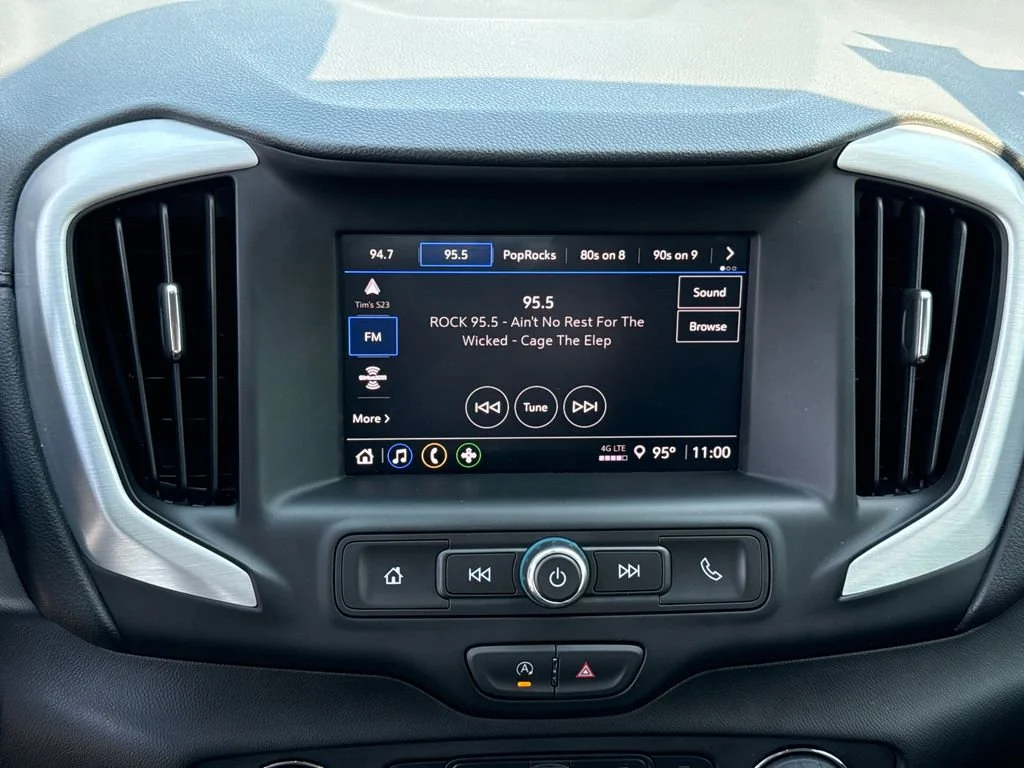 2024 GMC Terrain SLE - Photo 23