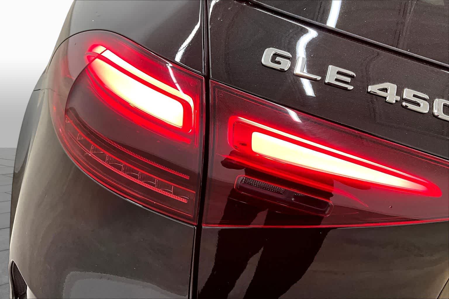 New 2026 Black Mercedes-Benz GLE 450 image 14