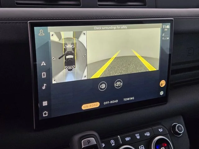 Used 2024 Gray Land Rover V8 image 23