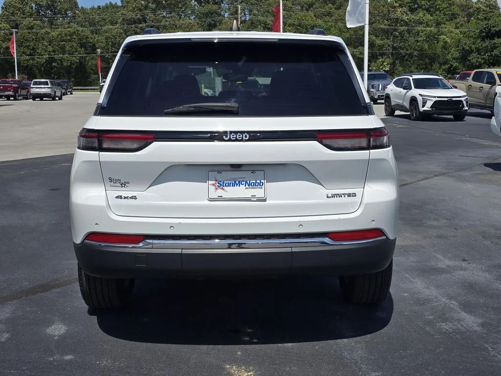 Used 2023 White Jeep Limited image 6
