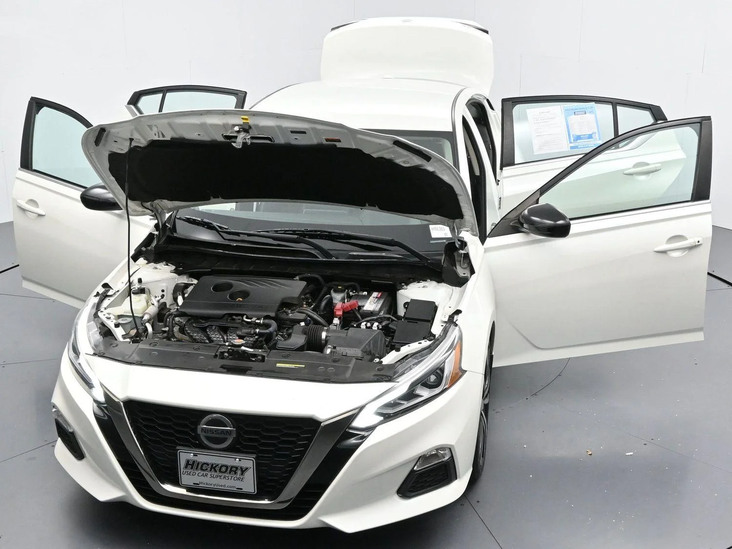 Used 2020 Pearl White Tricoat Nissan 2.5 SR image 40
