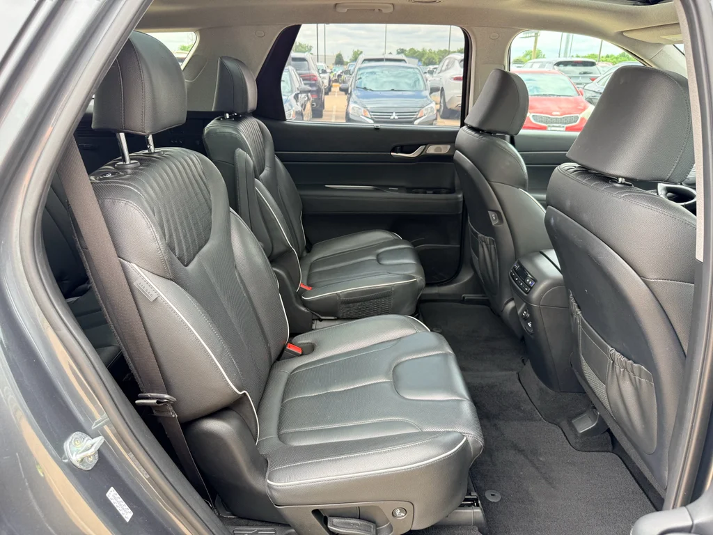 Used 2023 Steel Graphite Hyundai Limited image 29