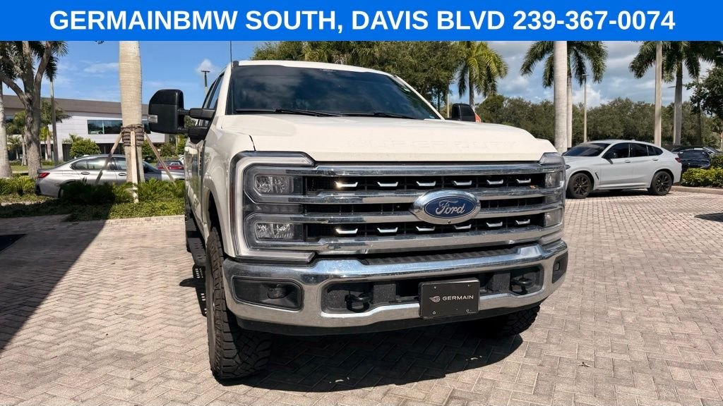 Used 2024 White Metallic Ford Lariat image 13