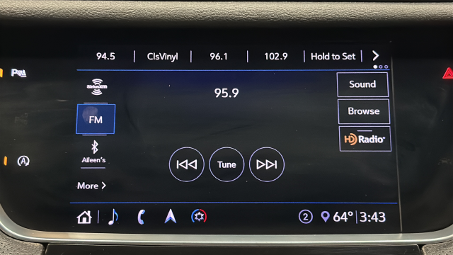 Used 2020 White Cadillac Premium Luxury image 30