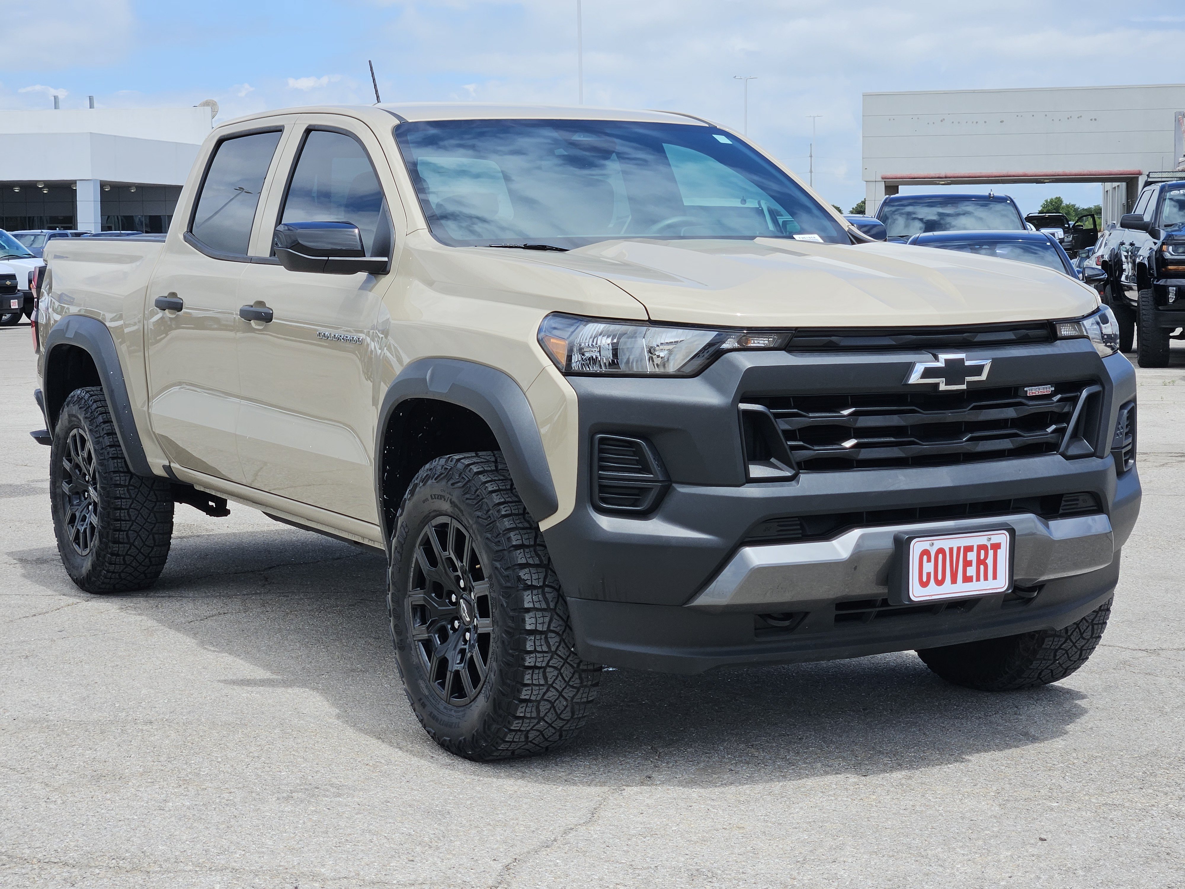 Used 2023 Sand Dune Metallic Chevrolet Trail Boss image 3