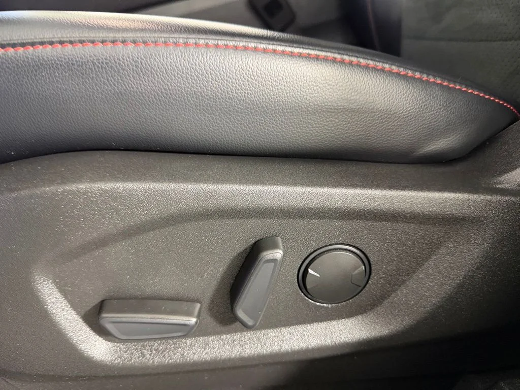 2023 Ford Edge ST-Line - Photo 23