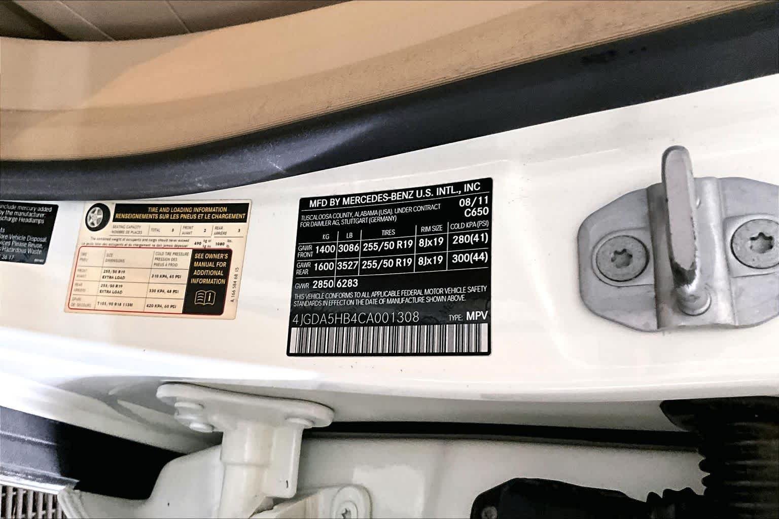 Used 2012 Arctic White Mercedes-Benz ML 350 image 31