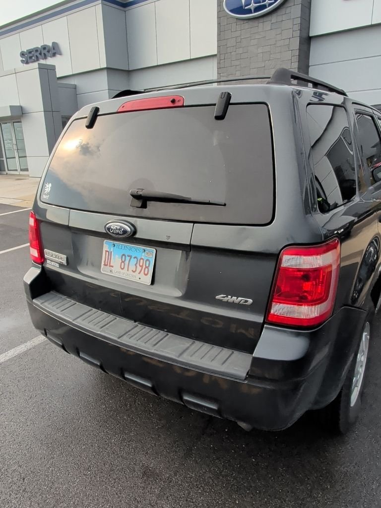 Used 2009 Gray Ford XLT image 2