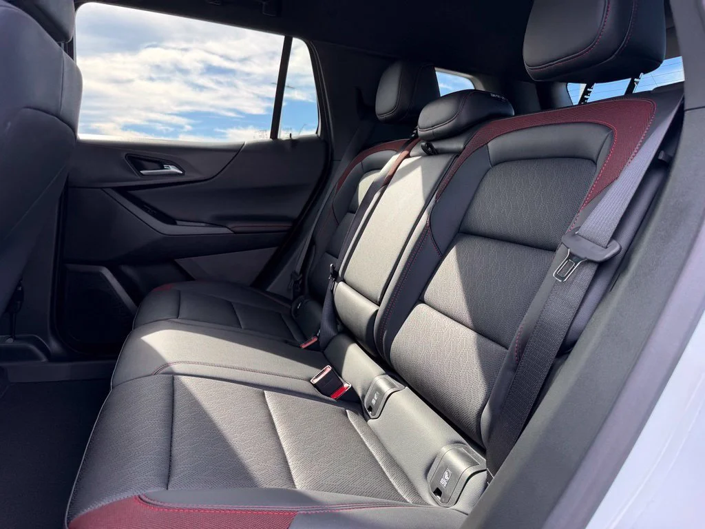 2027 Chevrolet Equinox RS - Photo 25