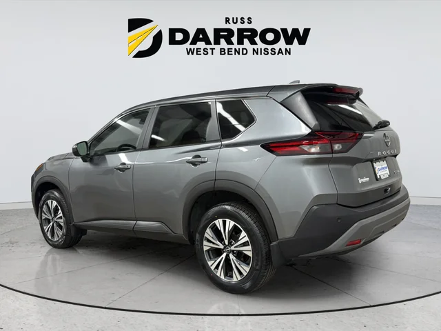 Used 2023 Gray Nissan SV image 3