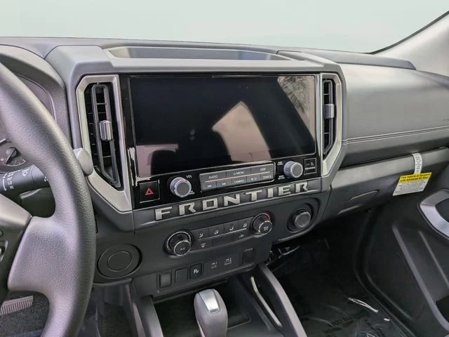 New 2026 Glacier White Nissan Crew Cab SV image 15