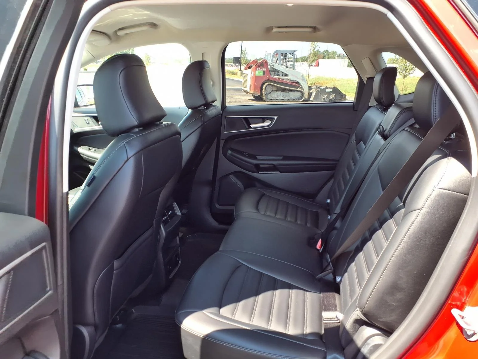 Used 2024 Rapid Red Metallic Tinted Clearcoat Ford SEL image 22