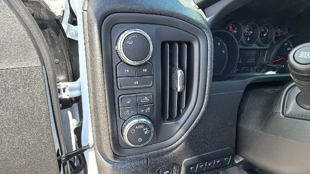 2026 GMC Sierra 3500HD Pro - Photo 25