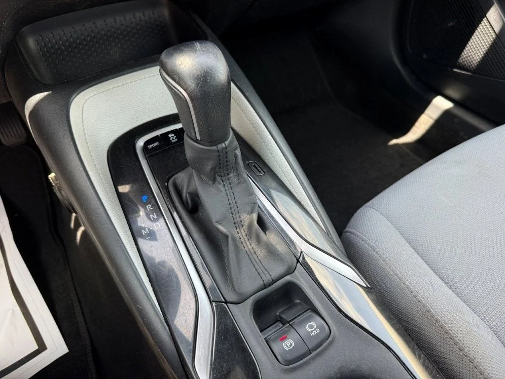 Used 2020 White Toyota SE image 26