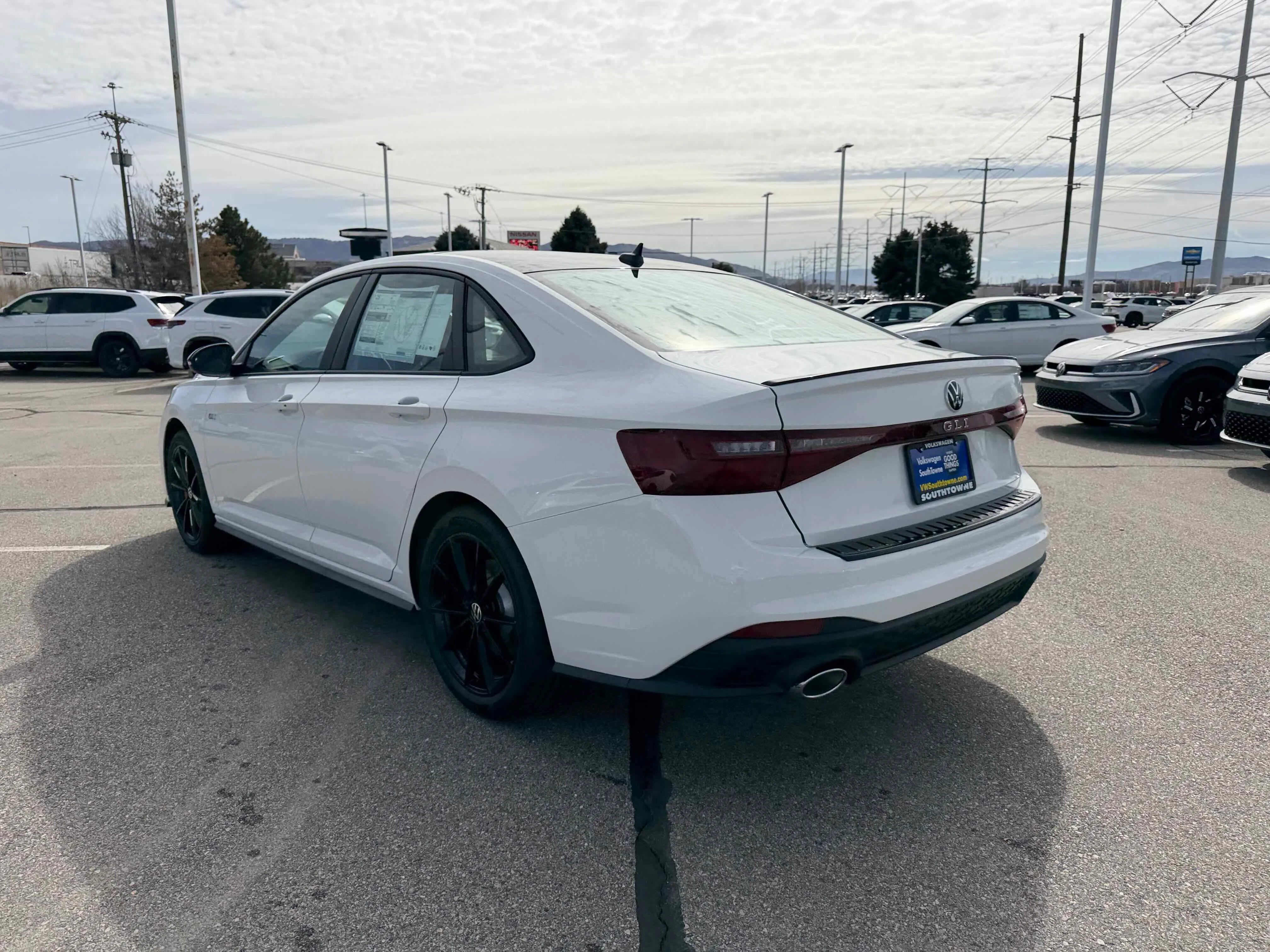 New 2026 Pure White Volkswagen Autobahn image 8