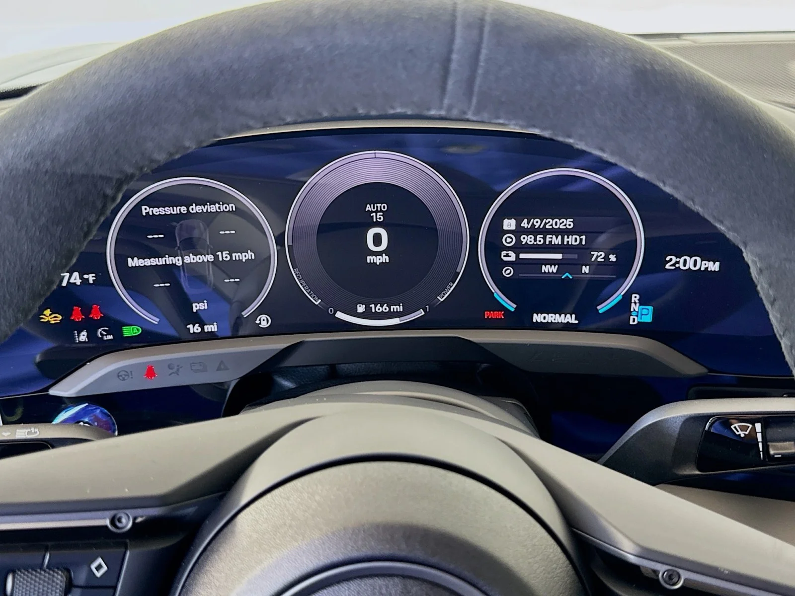 2025 Porsche Taycan Base - Photo 15