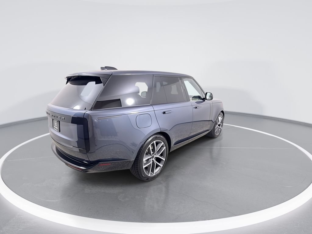 New 2026 Varesine Blue Land Rover SE image 8