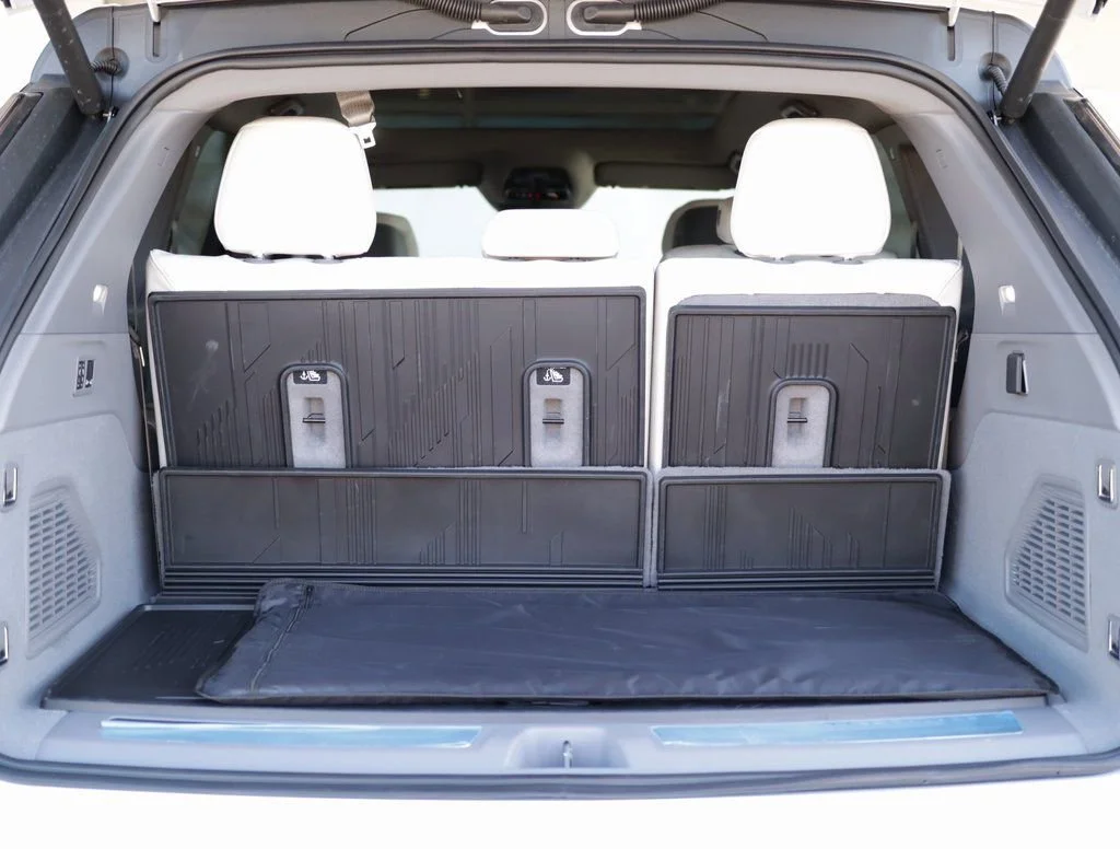 2026 Cadillac Escalade IQ Luxury - Photo 40