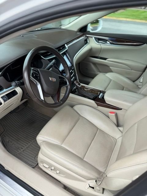 Used 2017 White Cadillac Luxury image 5