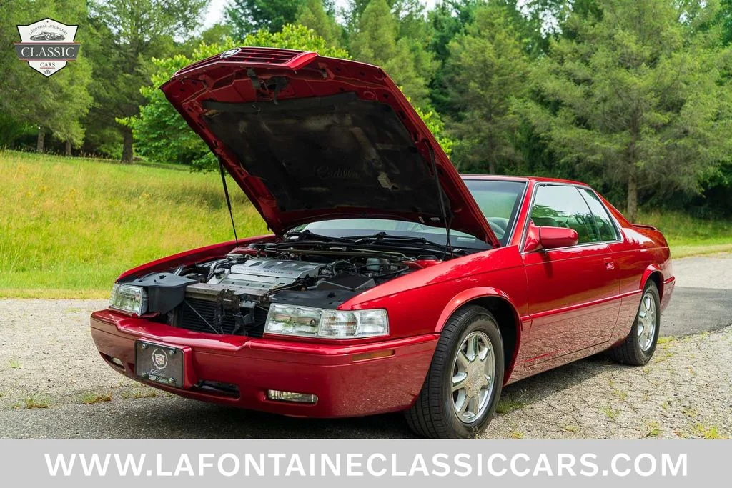 Used 2000 Red Cadillac ETC image 57