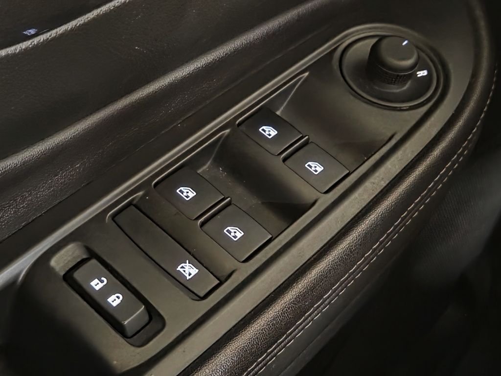 Used 2019 White Buick Preferred image 28