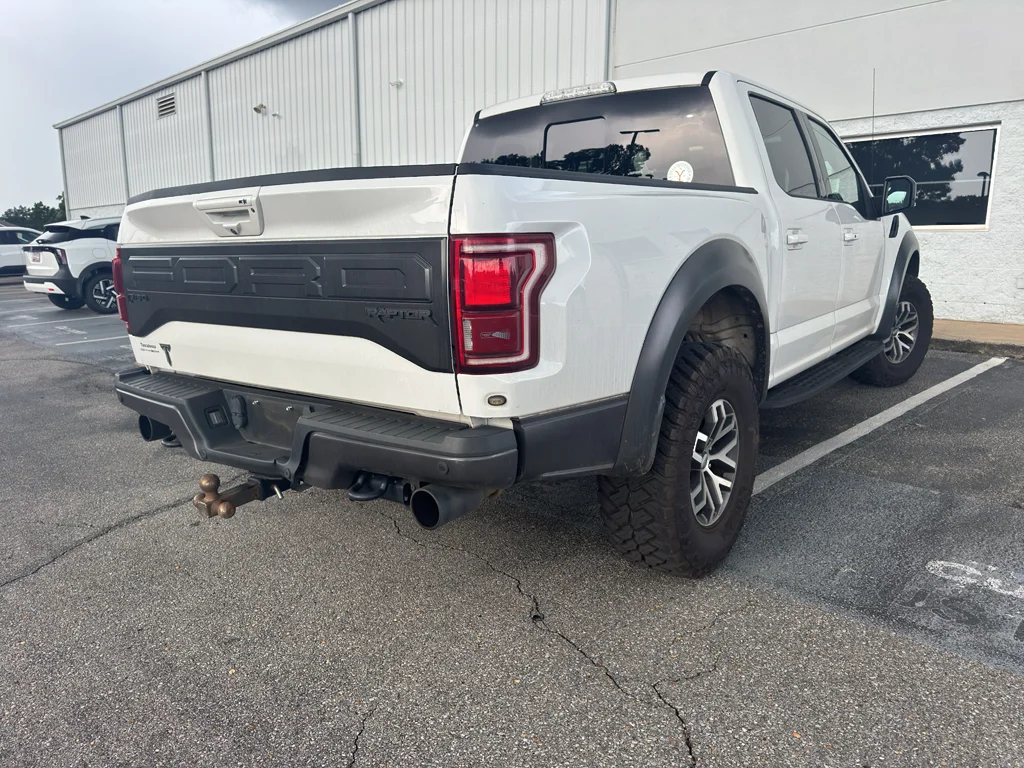 Used 2018 Oxford White Ford Raptor image 4