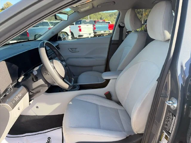 Used 2025 Gray Pearl Hyundai SEL image 14