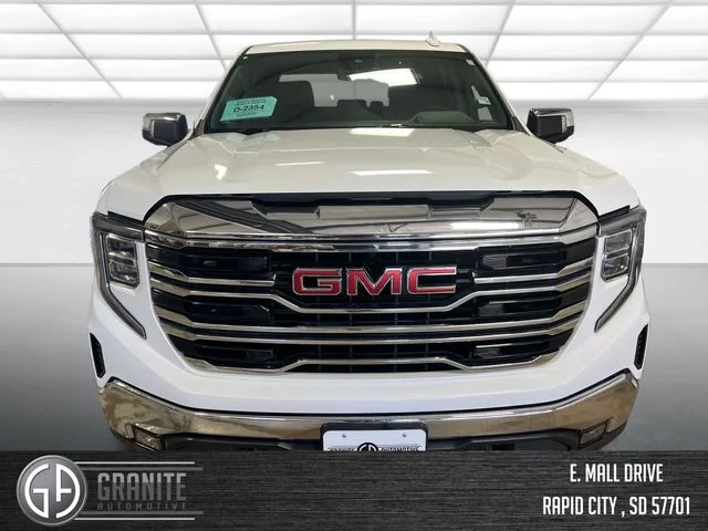 2024 GMC Sierra 1500 SLT - Photo 9