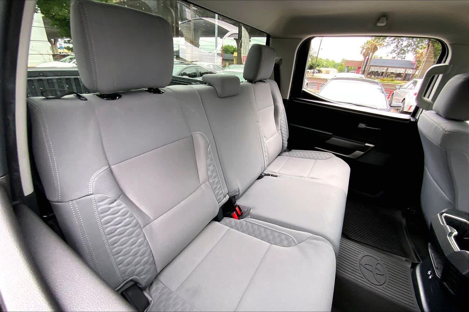 Used 2023 Ice Cap Toyota SR5 image 19