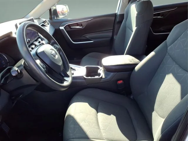Used 2024 White Toyota XLE image 13