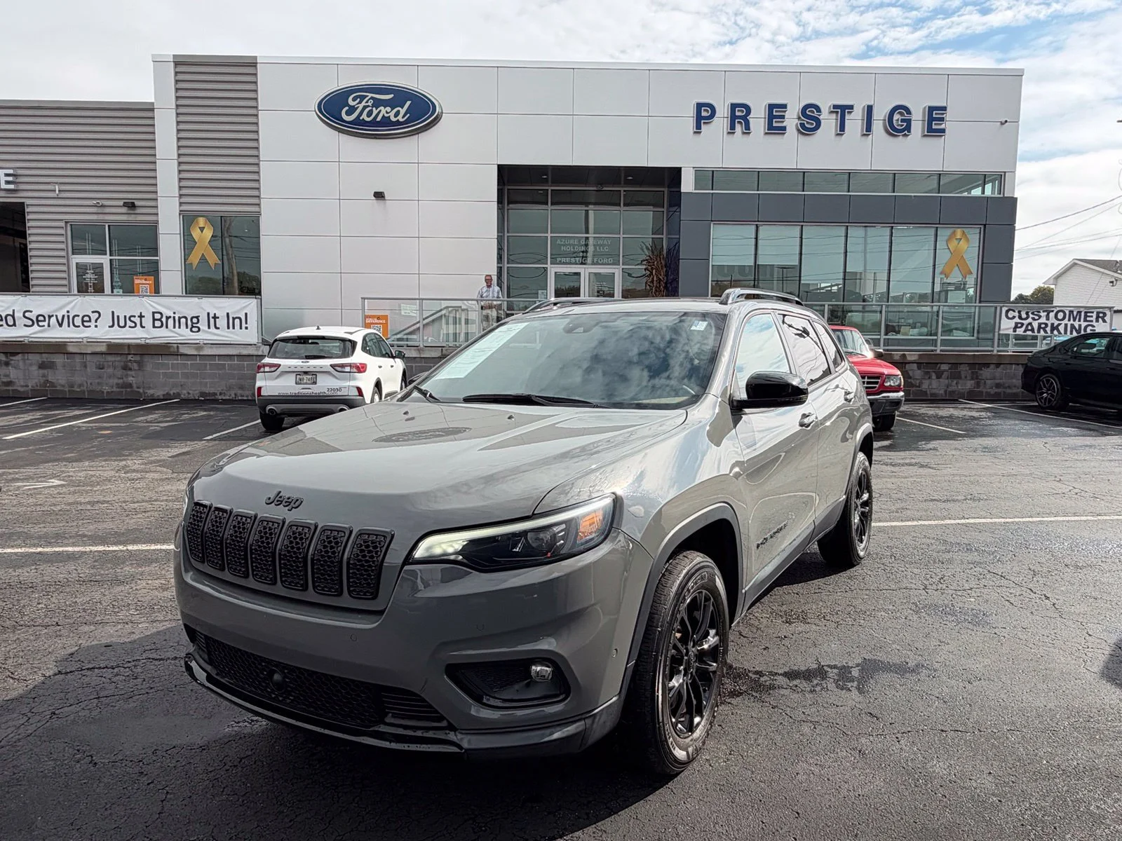 2023 Jeep Cherokee Altitude Lux