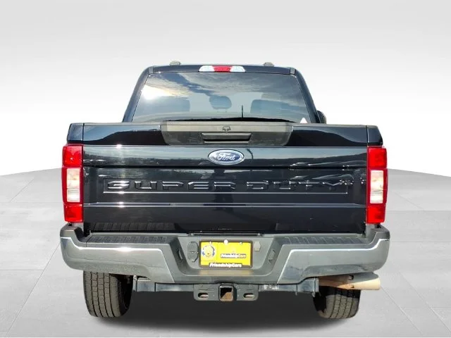Used 2022 Black Ford XLT image 9