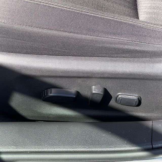 Used 2023 Gray Nissan 2.5 SV image 27