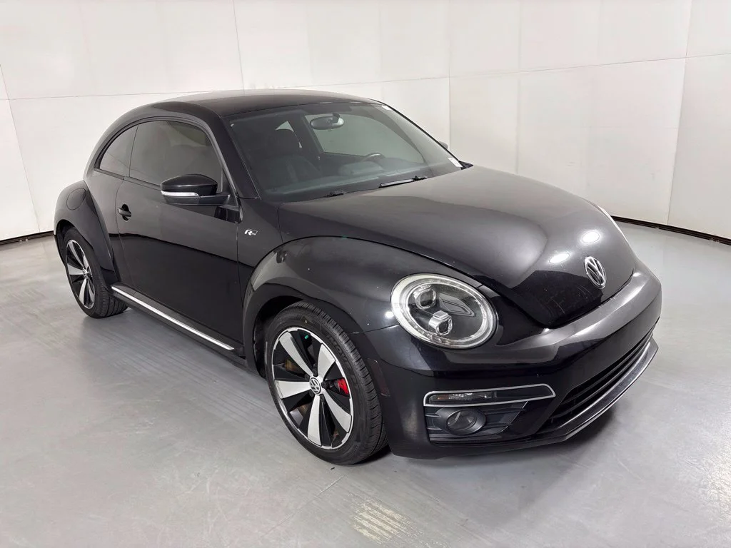 Used 2014 Black Volkswagen 2.0T R-Line image 2