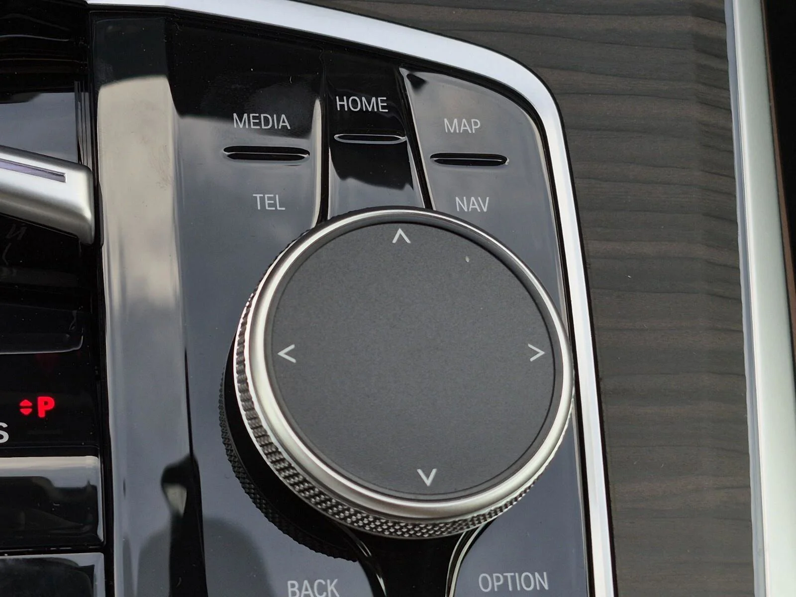 New 2026 Brooklyn Grey Metallic BMW xDrive40i image 31