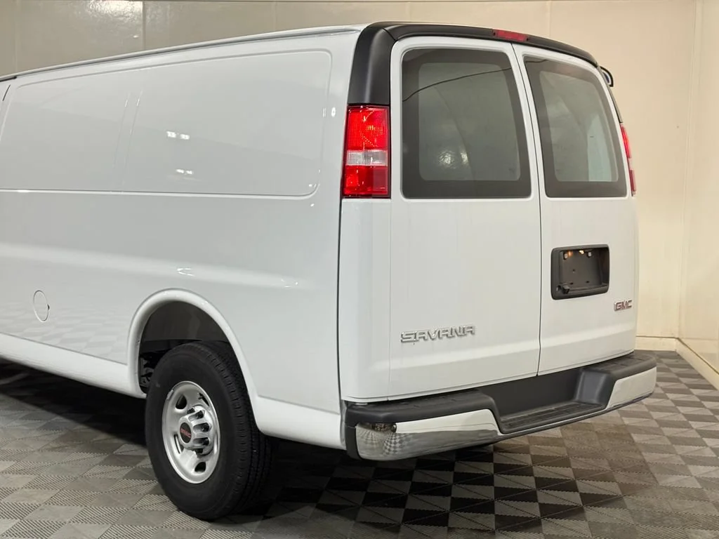 New 2026 Summit White GMC Work Van image 6