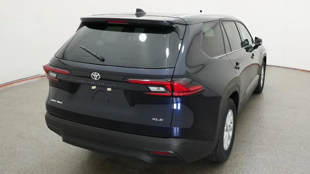 New 2026 Blueprint Toyota Hybrid XLE image 15
