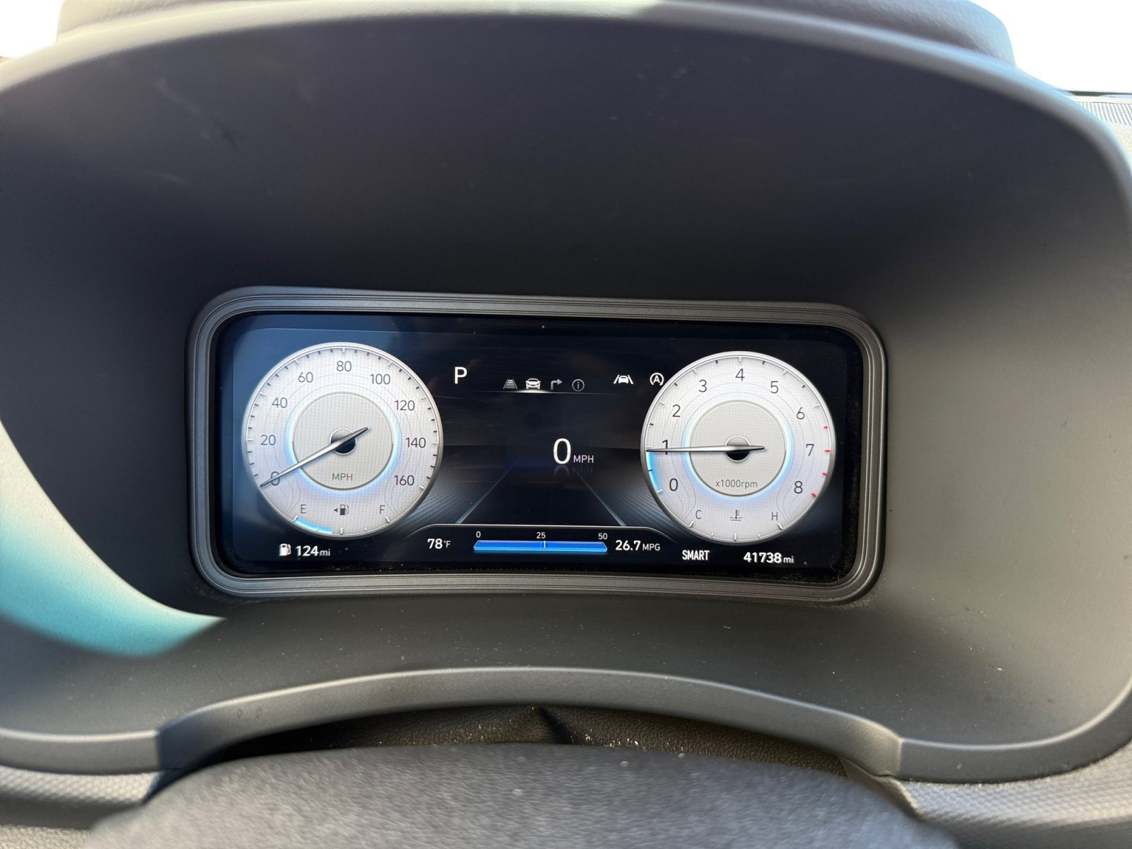 Used 2023 Lunar White HYUNDAI Limited image 11