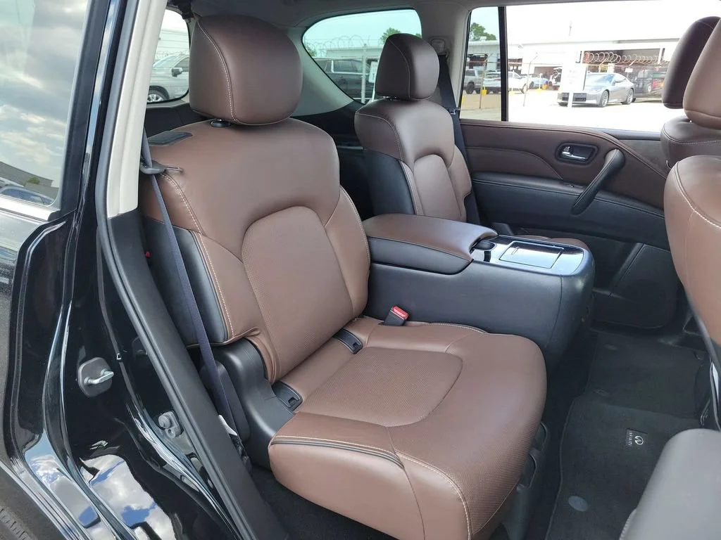 Used 2023 Black INFINITI PREMIUM SELECT image 28