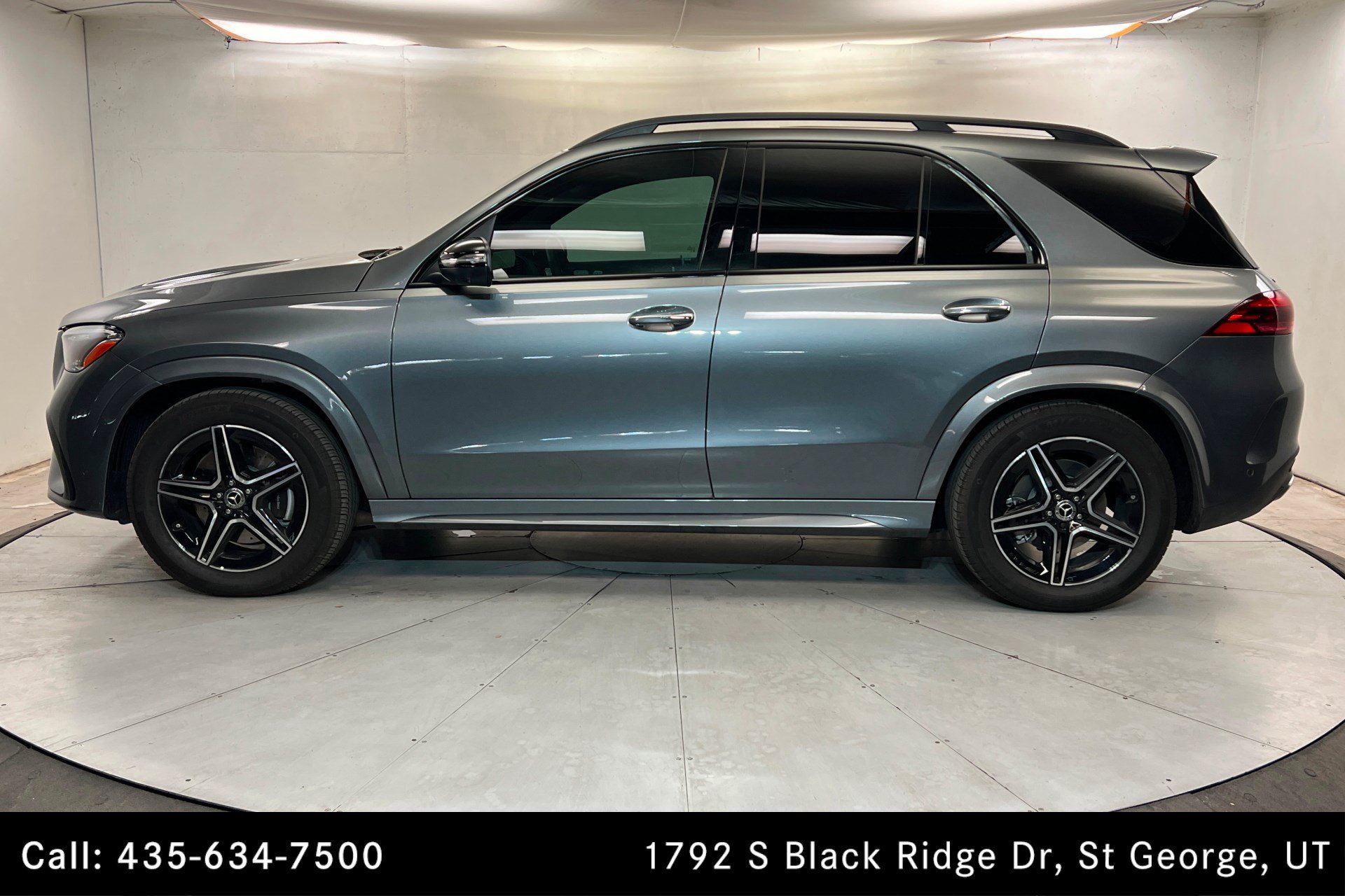 Certified Used 2026 Selenite Grey Metallic Mercedes-Benz GLE 450 image 2