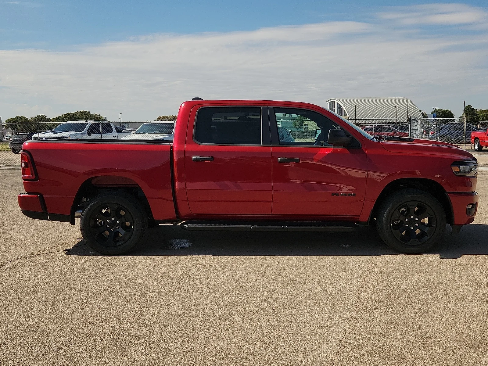 New 2026 Molten Red Pearl-Coat  Paint Ram EXPRESS CREW CAB 4X4 5