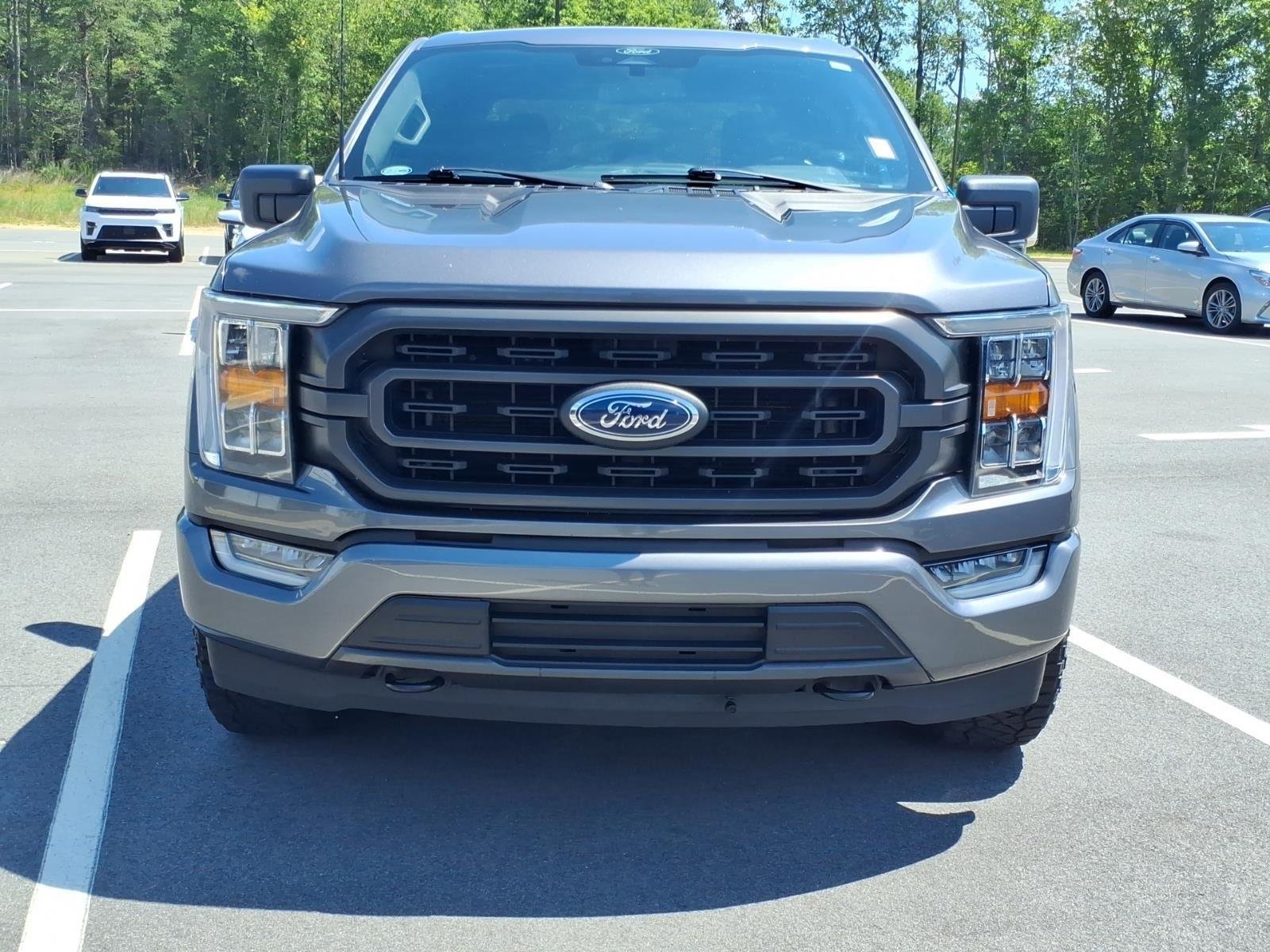 Used 2022 Carbonized Gray Metallic Ford XLT image 15
