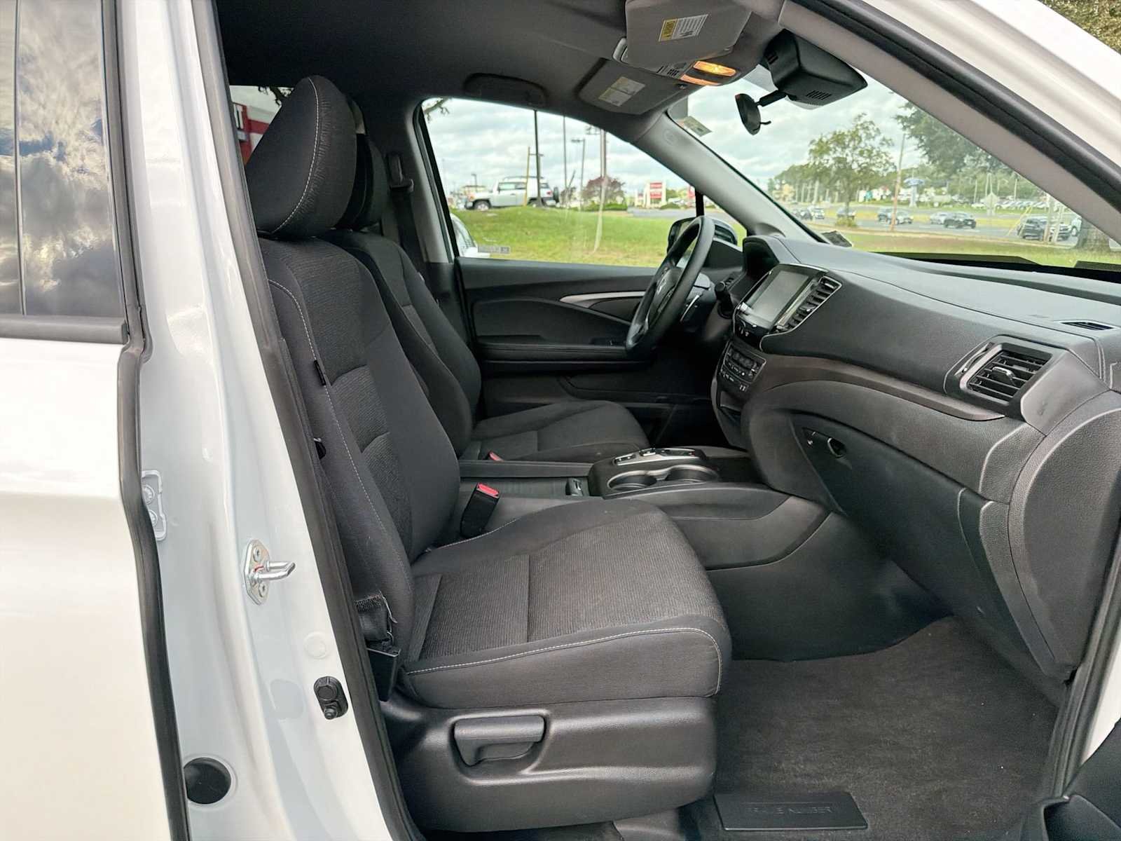 Used 2023 Platinum White Pearl Honda Sport image 15