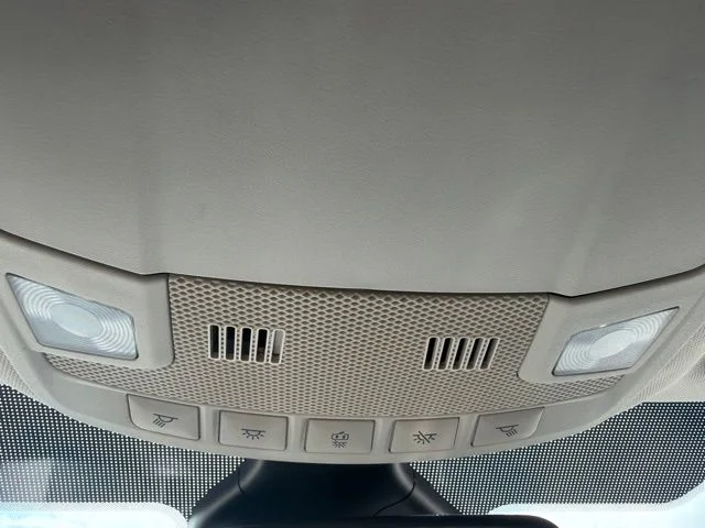 Used 2022 White Ford SEL image 23