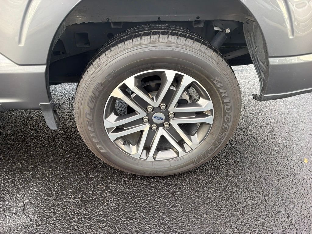 Used 2022 Gray Ford XL image 9