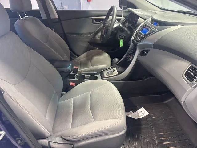 Used 2013 Blue Hyundai GLS image 22