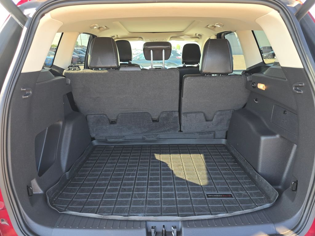 Used 2018 Red Ford SEL image 21