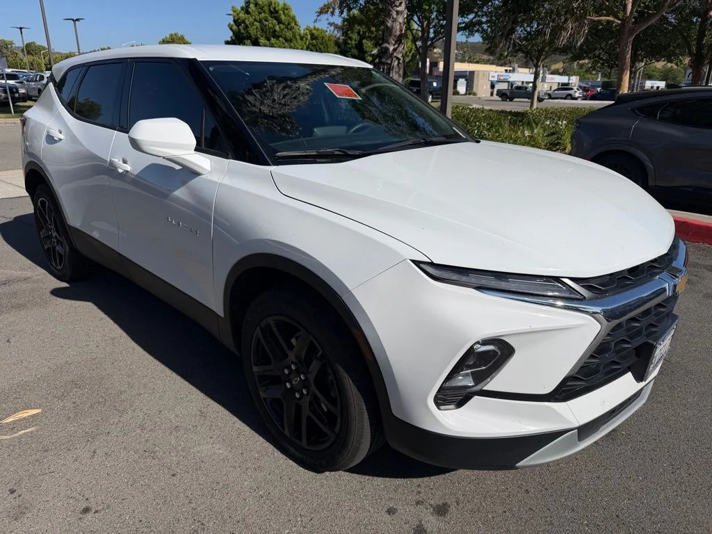 2025 Chevrolet Blazer 2.0T 2LT AWD's photo